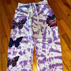 Santa Cruz, Size medium sweatpants.